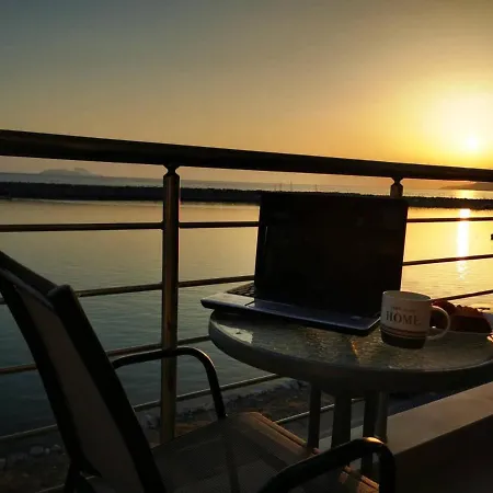 Blue Sea Apartment, Seaside 아파트